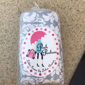 Posh pushers delivery gown